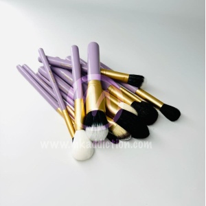 PINCEAUX MAUVE CLAIR DE 10